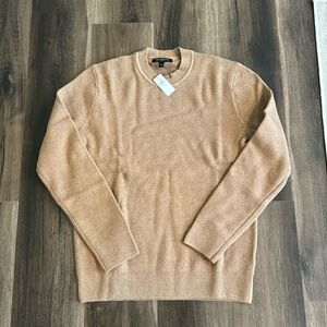 Banana Republic Factory Crewneck Sweater, Size M
NWT